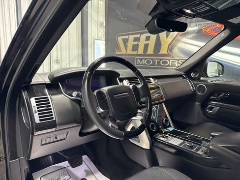 Used 2020 Land Rover Range Rover HSE AWD/4WD image 6