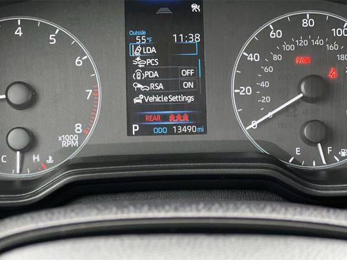 Certified 2025 Toyota Corolla LE image 27