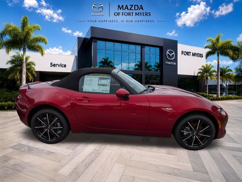 New 2026 MAZDA MX-5 Miata Grand Touring RWD image 4