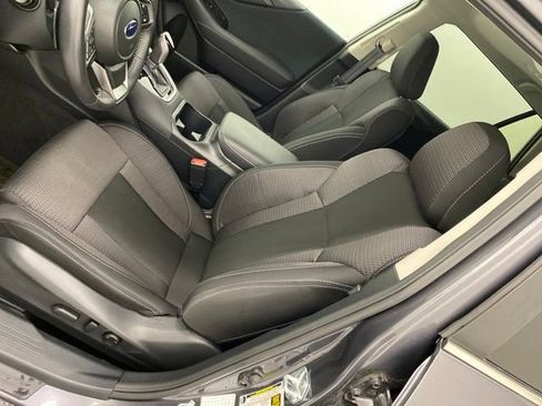 Used 2025 Subaru Outback Premium AWD/4WD image 12