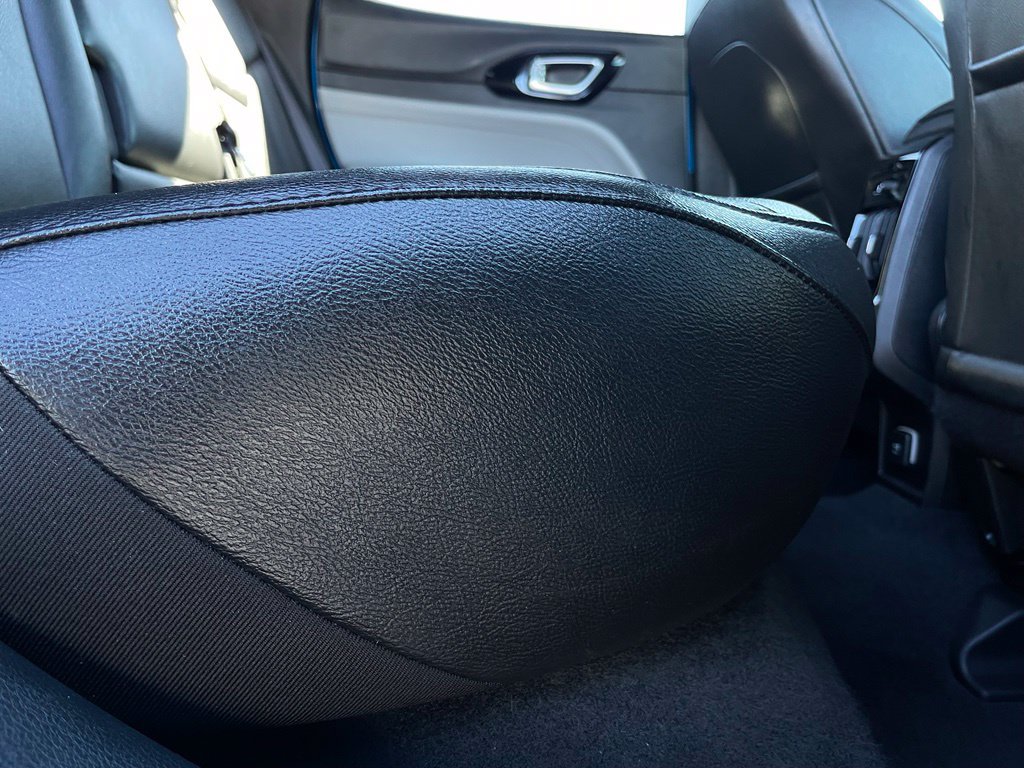 Used 2024 Jeep Compass Limited AWD/4WD image 36