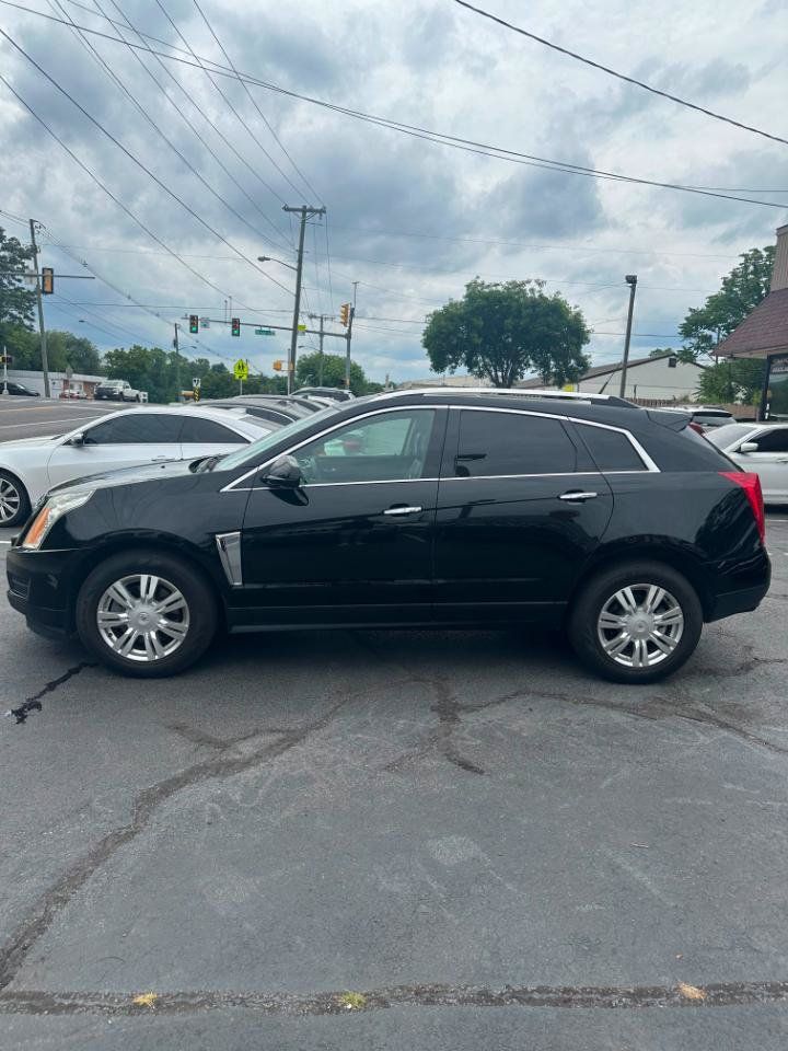 Used 2013 Cadillac SRX Luxury w/ Driver Awareness Package FWD image 2