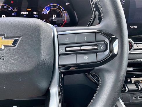Used 2024 Chevrolet Colorado LT w/ LT Convenience Package AWD/4WD image 20