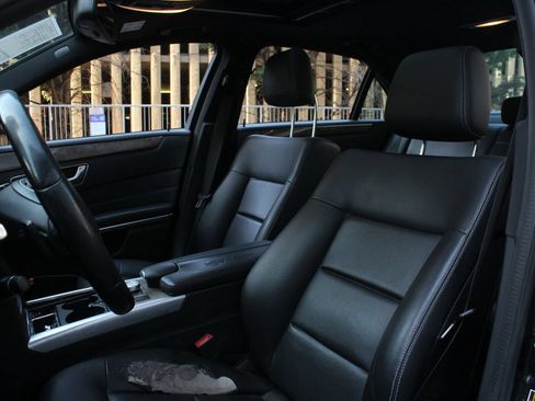 Used 2015 Mercedes-Benz E 350 4MATIC Sedan image 16
