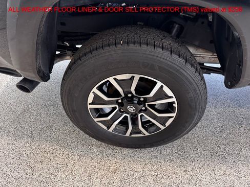 Used 2023 Toyota Tacoma TRD Sport w/ TRD Premium Sport Package image 10