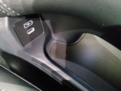 New 2026 Honda HR-V EX-L image 25