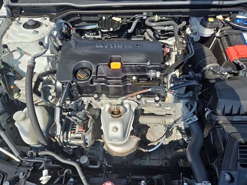 Used 2024 Honda Civic Sport image 28