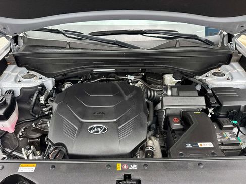 Used 2025 Hyundai Palisade SEL FWD image 3
