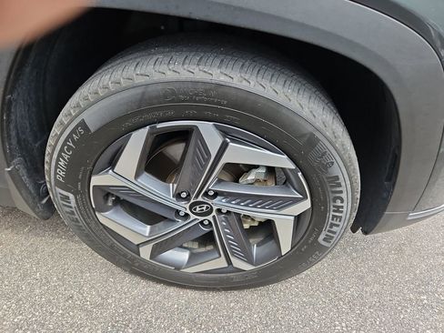 Used 2022 Hyundai Tucson Limited AWD/4WD image 10