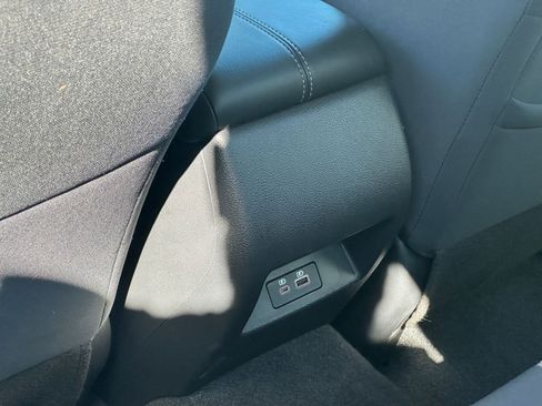 Used 2025 Nissan Altima 2.5 SV image 24