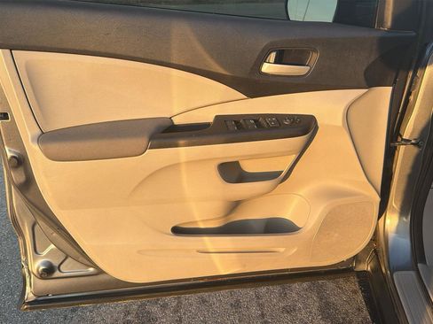 Used 2014 Honda CR-V LX image 11