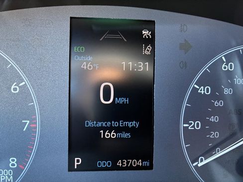 Used 2023 Toyota Corolla SE image 9