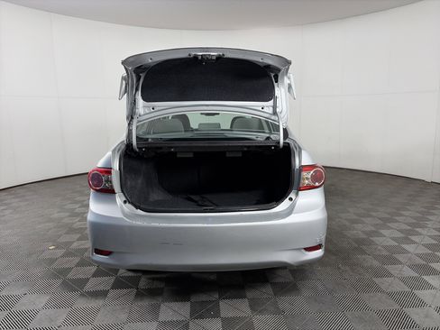 Used 2012 Toyota Corolla LE image 16