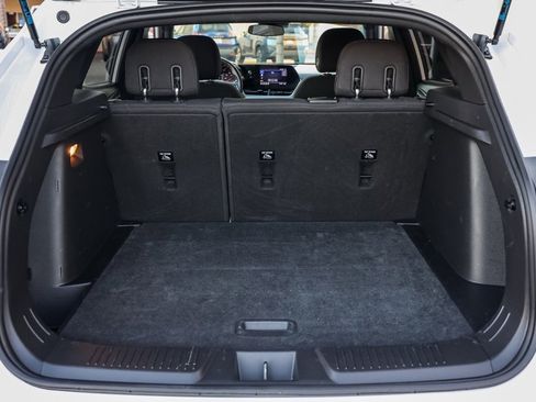 Used 2024 Chevrolet Trax RS w/ Driver Confidence Package image 16