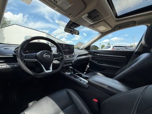 Used 2023 Nissan Altima 2.5 SL FWD image 22