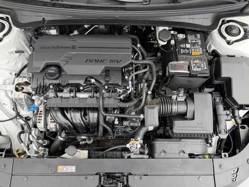 Used 2025 Kia K4 EX FWD image 38