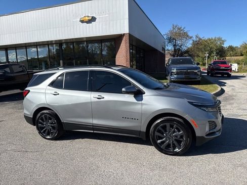 Used 2024 Chevrolet Equinox RS image 6