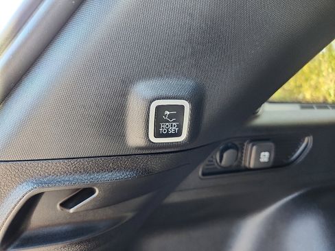 Certified 2025 Jeep Grand Cherokee Altitude image 33