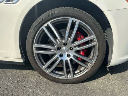 Used 2017 Maserati Quattroporte S image 27