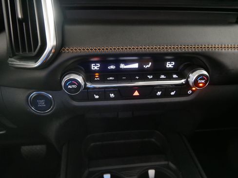 Used 2025 MAZDA CX-50 AWD 2.5 S w/ Premium Plus Pkg image 23