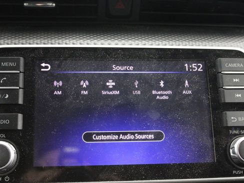 Used 2018 Nissan Kicks SV image 24