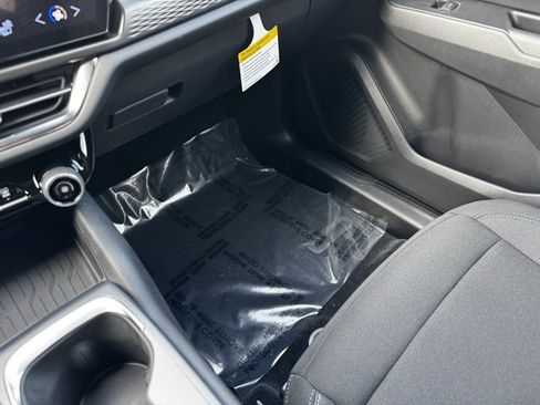 New 2026 Chevrolet Equinox EV LT image 20