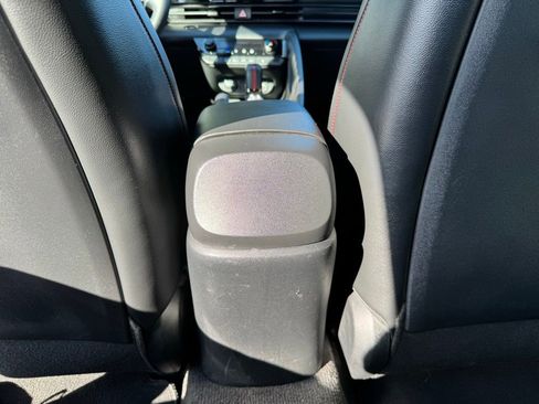 Used 2022 Hyundai Elantra N Line FWD image 11