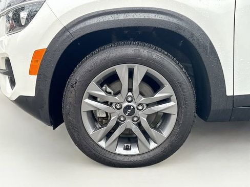 Certified 2022 Kia Seltos LX image 31