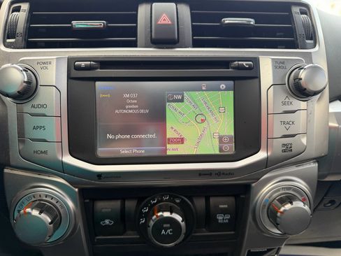 Used 2019 Toyota 4Runner SR5 Premium image 16