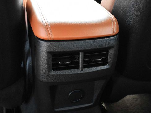 Used 2020 Cadillac CT4 Premium Luxury image 10