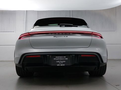 Used 2025 Porsche Taycan 4S image 6