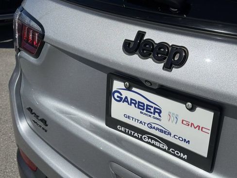 Used 2022 Jeep Compass Altitude w/ Convenience Group image 12