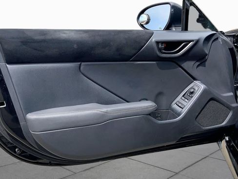 Used 2022 Toyota GR86 Premium RWD image 17