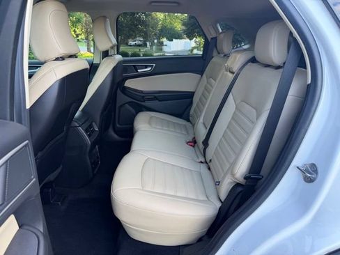 Certified 2024 Ford Edge SEL w/ Convenience Package AWD/4WD image 20