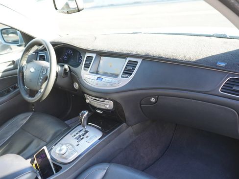Used 2013 Hyundai Genesis 5.0 R-Spec RWD image 20