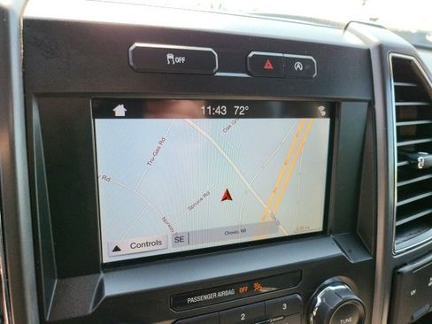 Used 2019 Ford F150 XLT w/ Equipment Group 302A Luxury image 17