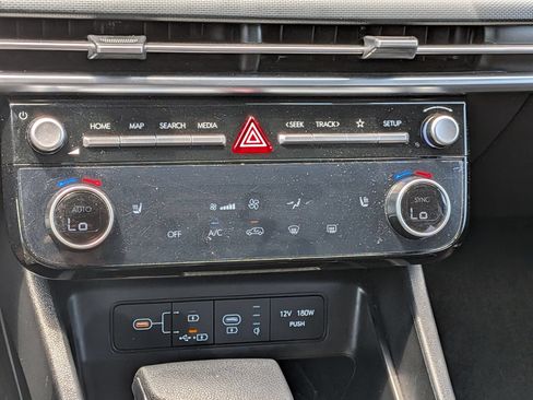 Used 2025 Hyundai Tucson SEL FWD image 24