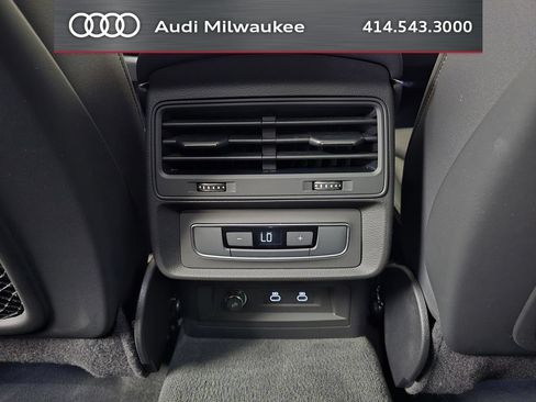 Used 2023 Audi Q8 Premium w/ Convenience Package AWD/4WD image 20