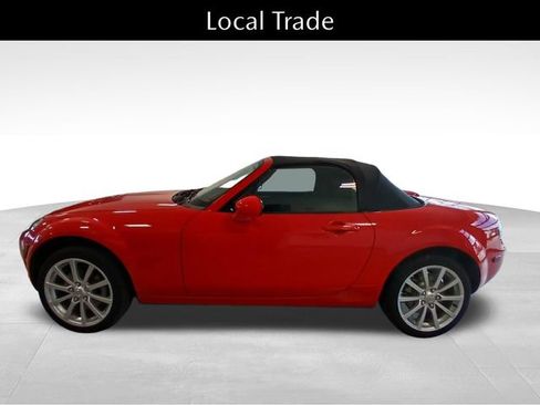 Used 2007 MAZDA MX-5 Miata Touring RWD image 2
