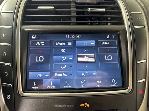 Used 2020 Lincoln Nautilus Reserve w/ Class II Trailer Tow Package AWD/4WD image 34