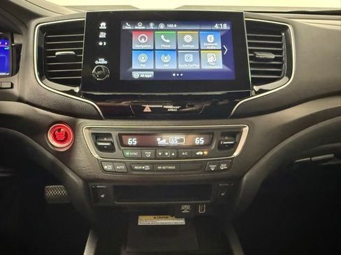 Used 2022 Honda Passport TrailSport image 22