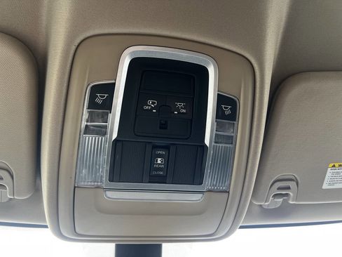 Used 2019 RAM 1500 Laramie image 25