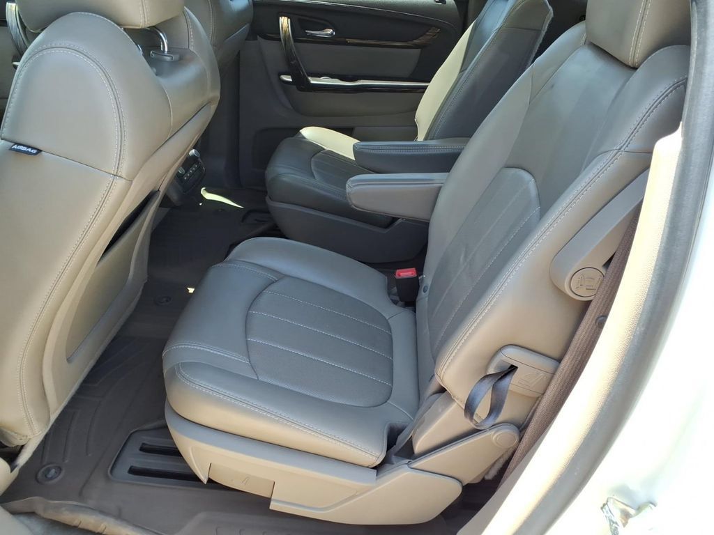Used 2015 GMC Acadia Denali FWD image 13
