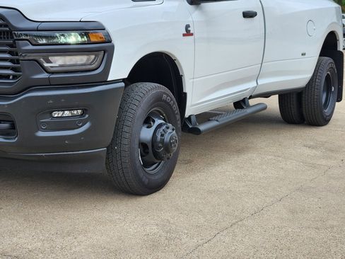 New 2026 RAM 3500 Tradesman image 12