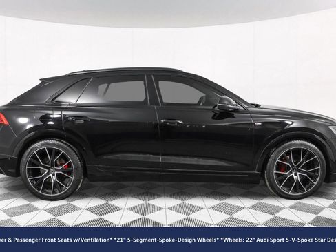 Used 2021 Audi Q8 Prestige w/ Prestige Package image 19