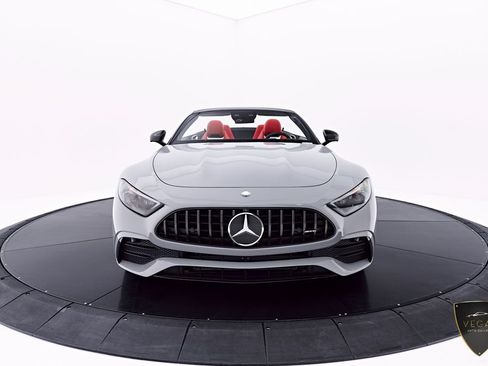 Used 2025 Mercedes-Benz SL 43 AMG w/ Driver Assistance Package image 28