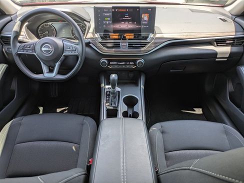Certified 2025 Nissan Altima 2.5 SV w/ SV Special Edition Package FWD image 15