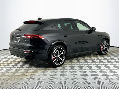 New 2026 Maserati Grecale Modena image 5
