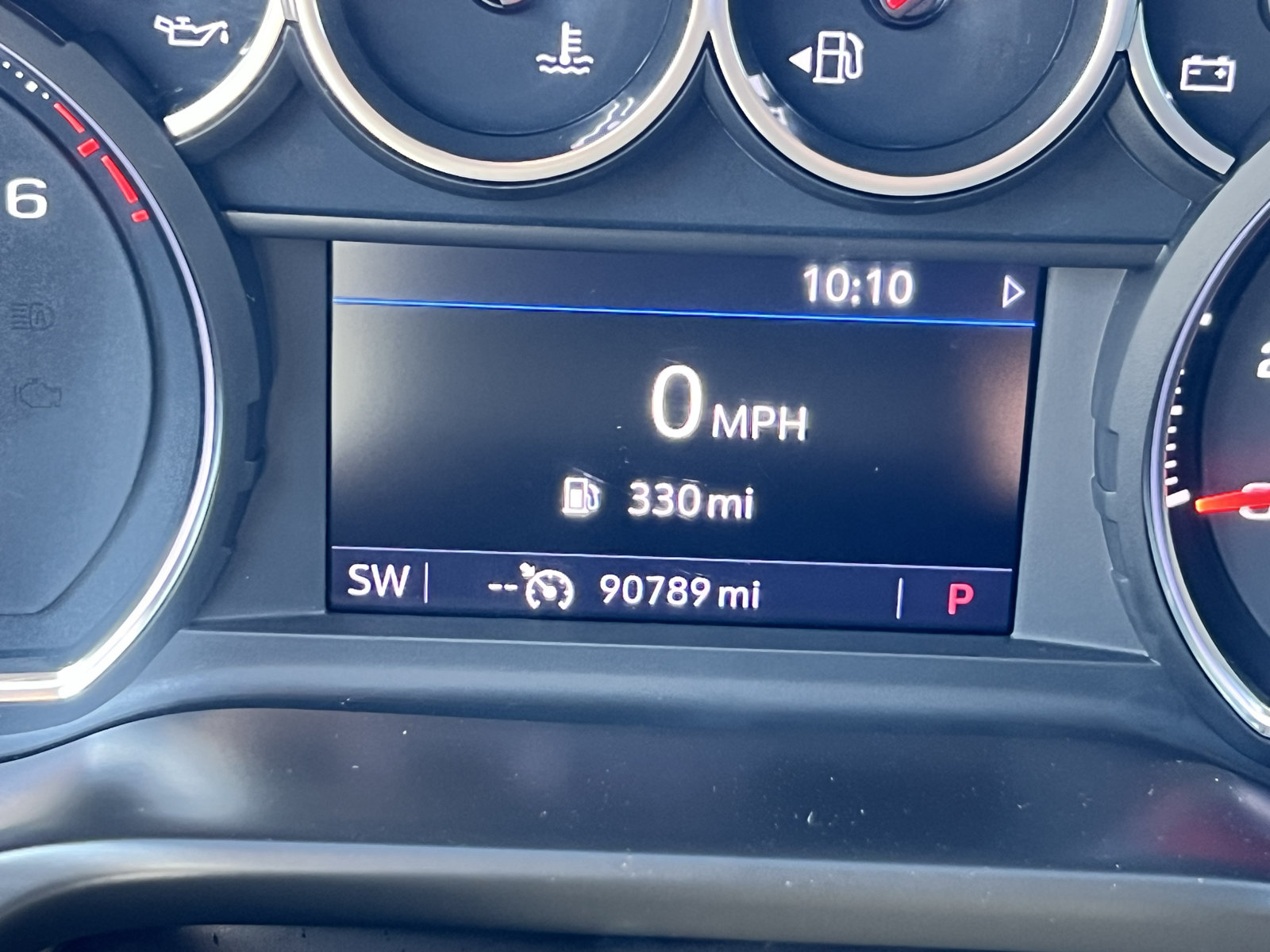Used 2021 Chevrolet Silverado 1500 LT RWD image 38