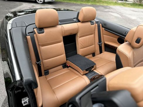 Used 2011 BMW 335i Convertible RWD image 8